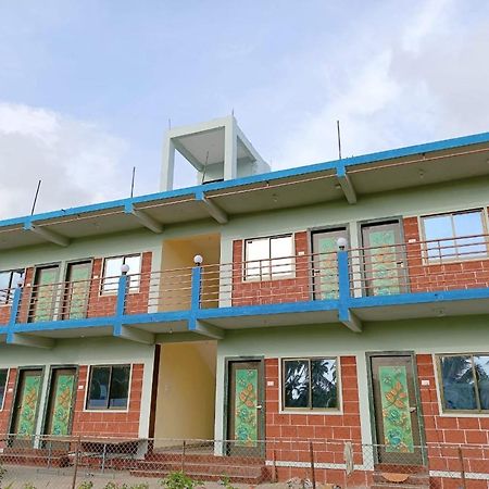 آليباغ Shree Vighnaharta Cottage المظهر الخارجي الصورة